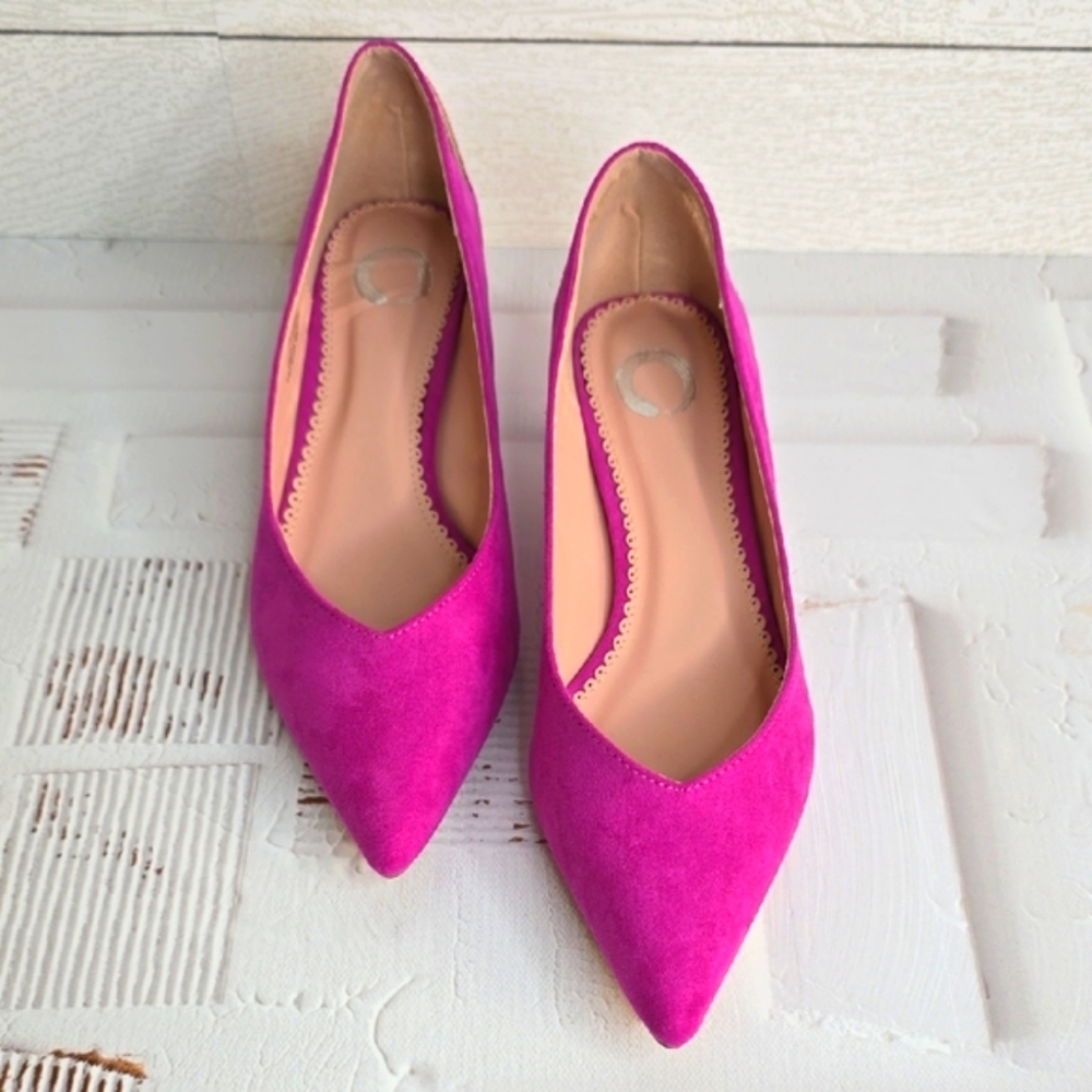 NWT Journee Golie Vibrant Magenta Suede Heels - Picture 2 of 8